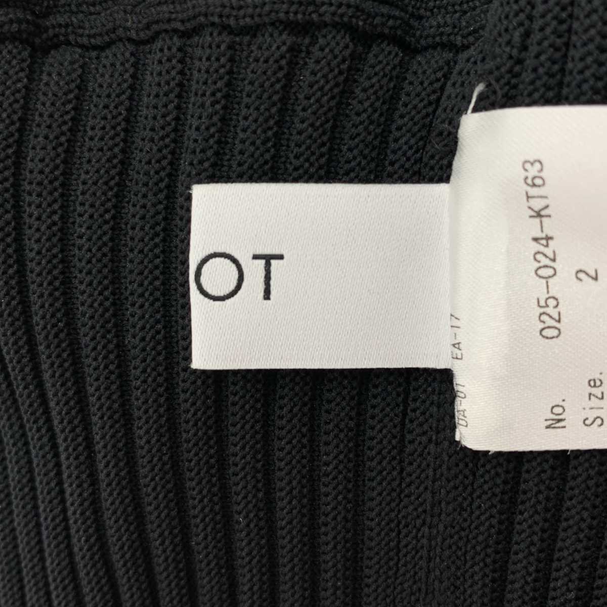 IIROT / イロット Eco-Cropped Knit クロップド ニット