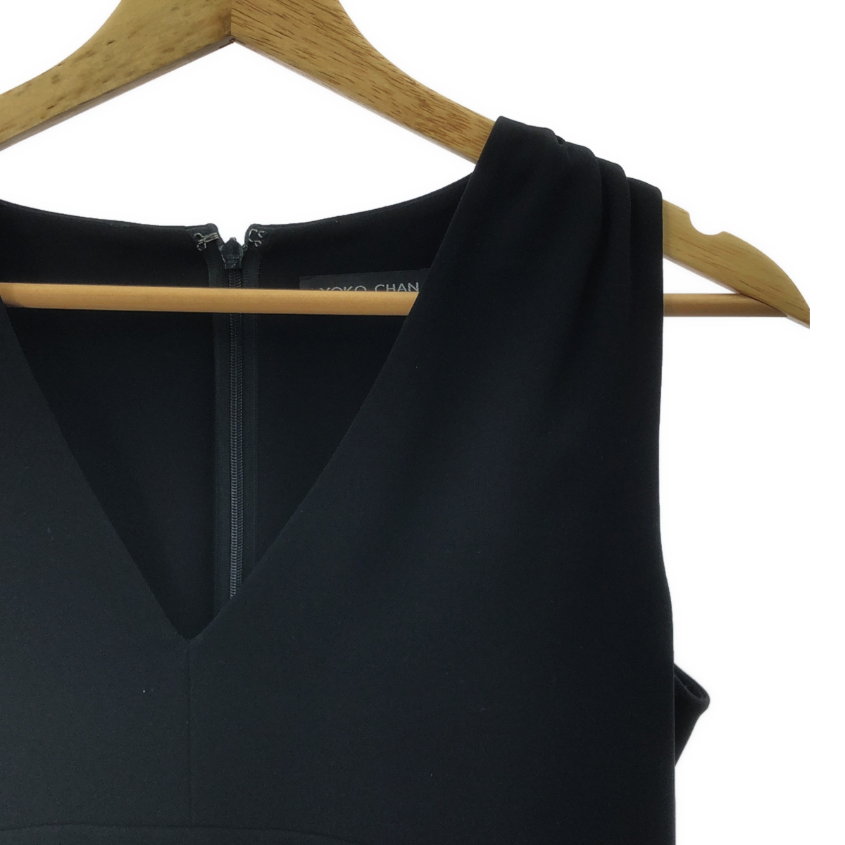 YOKO CHAN / ヨーコチャン ショルダーパール Vネック ノースリーブ ワンピース