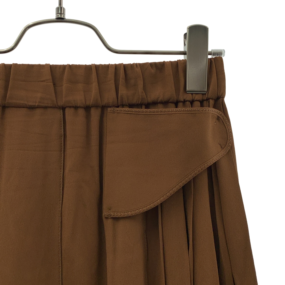 N°21 / ヌメロヴェントゥーノ シルク混 サイドプリーツ スカート