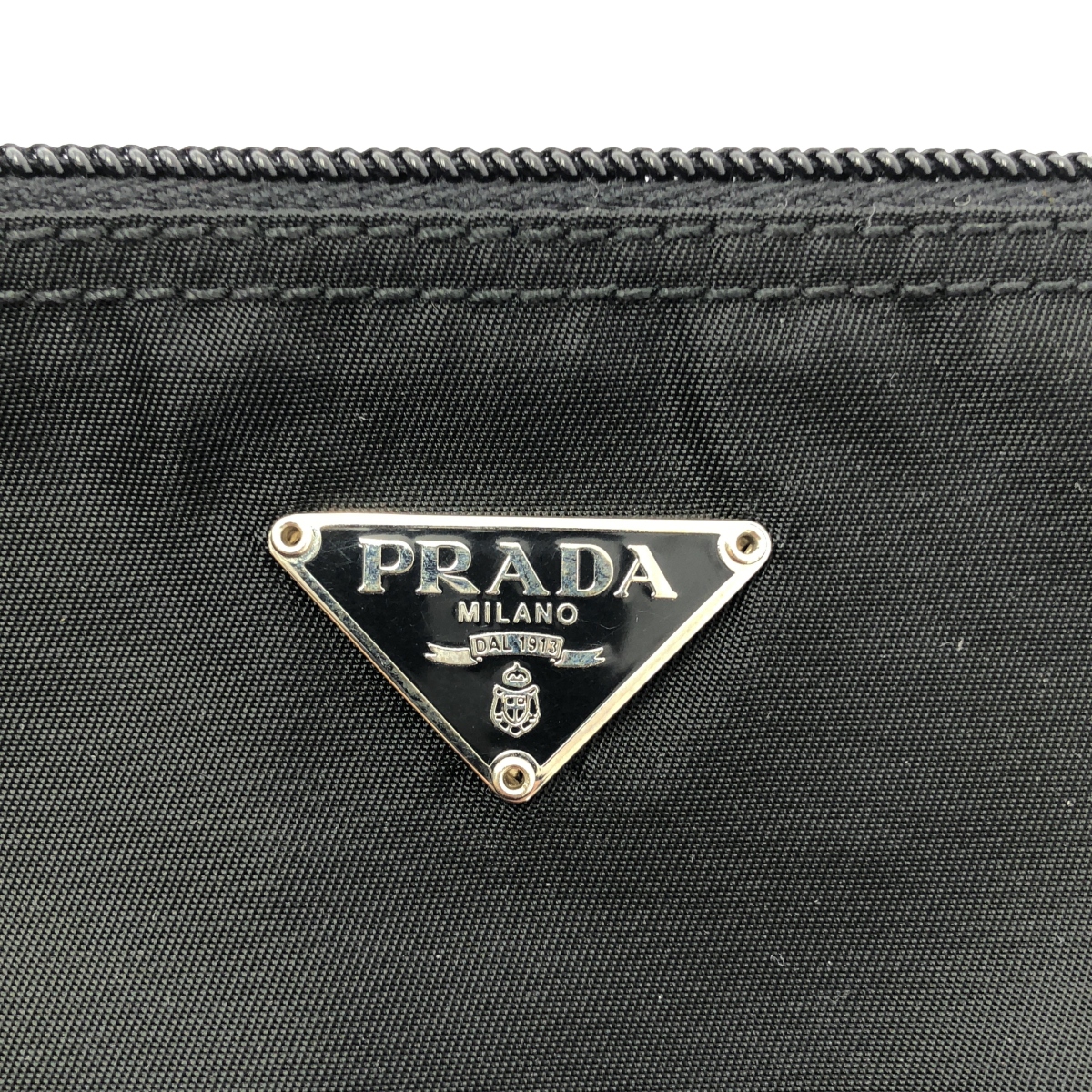 PRADA / プラダ トライアングル 三角プレート ナイロン ポーチ / 1N0369