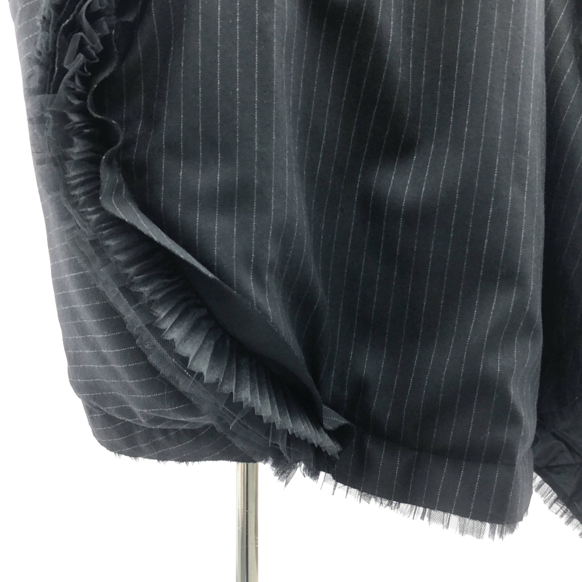 COMME des GARCONS / コムデギャルソン 変形 レース装飾 バックジップ オーバー ドレス ワンピース / キルティング総裏地