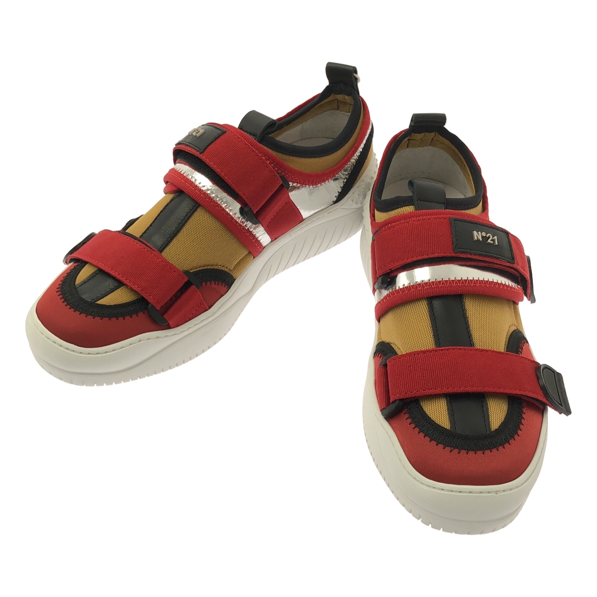 N°21 / ヌメロヴェントゥーノ