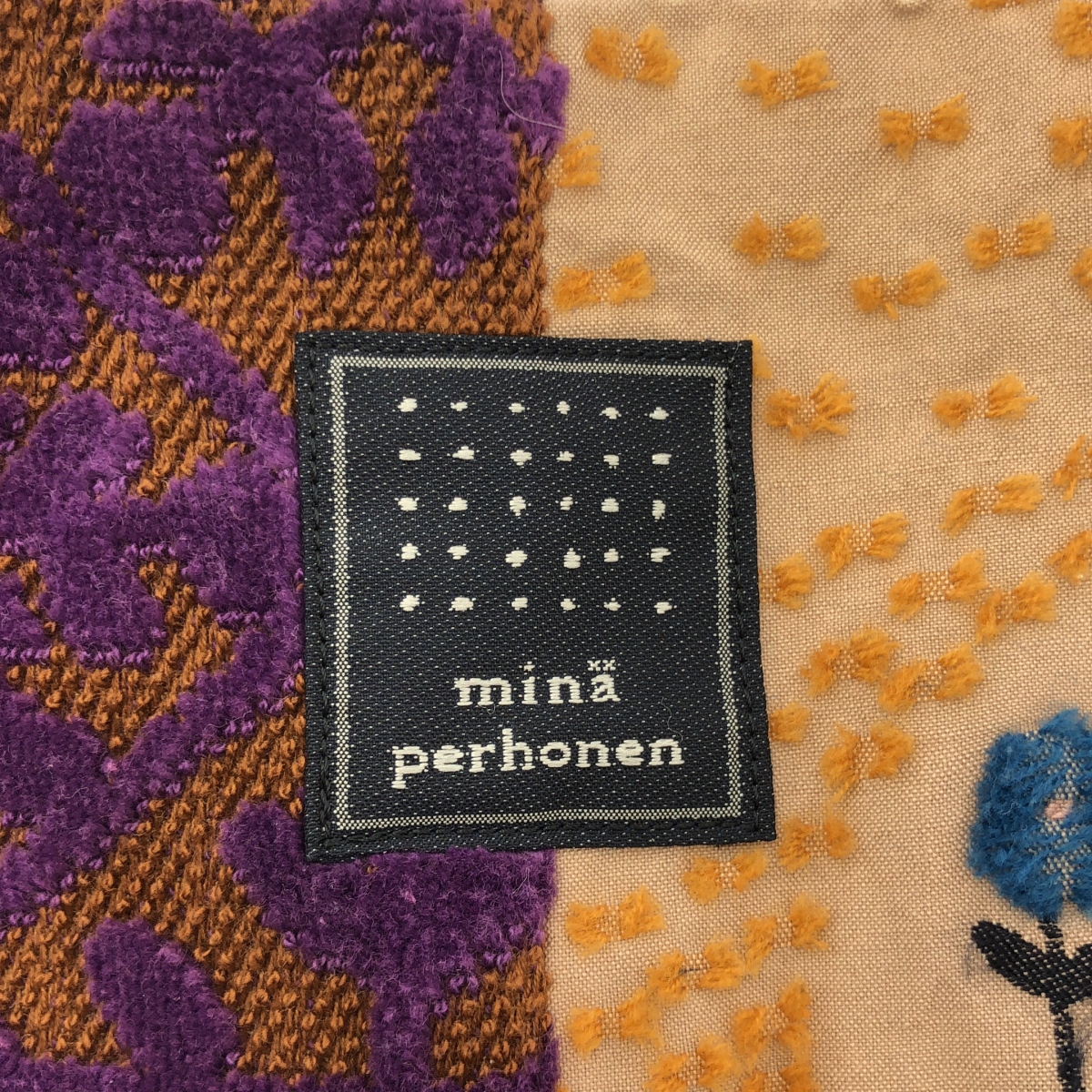 mina perhonen / ミナペルホネン つづく展限定 図録 刺しゅう パッチワーク トートバッグ