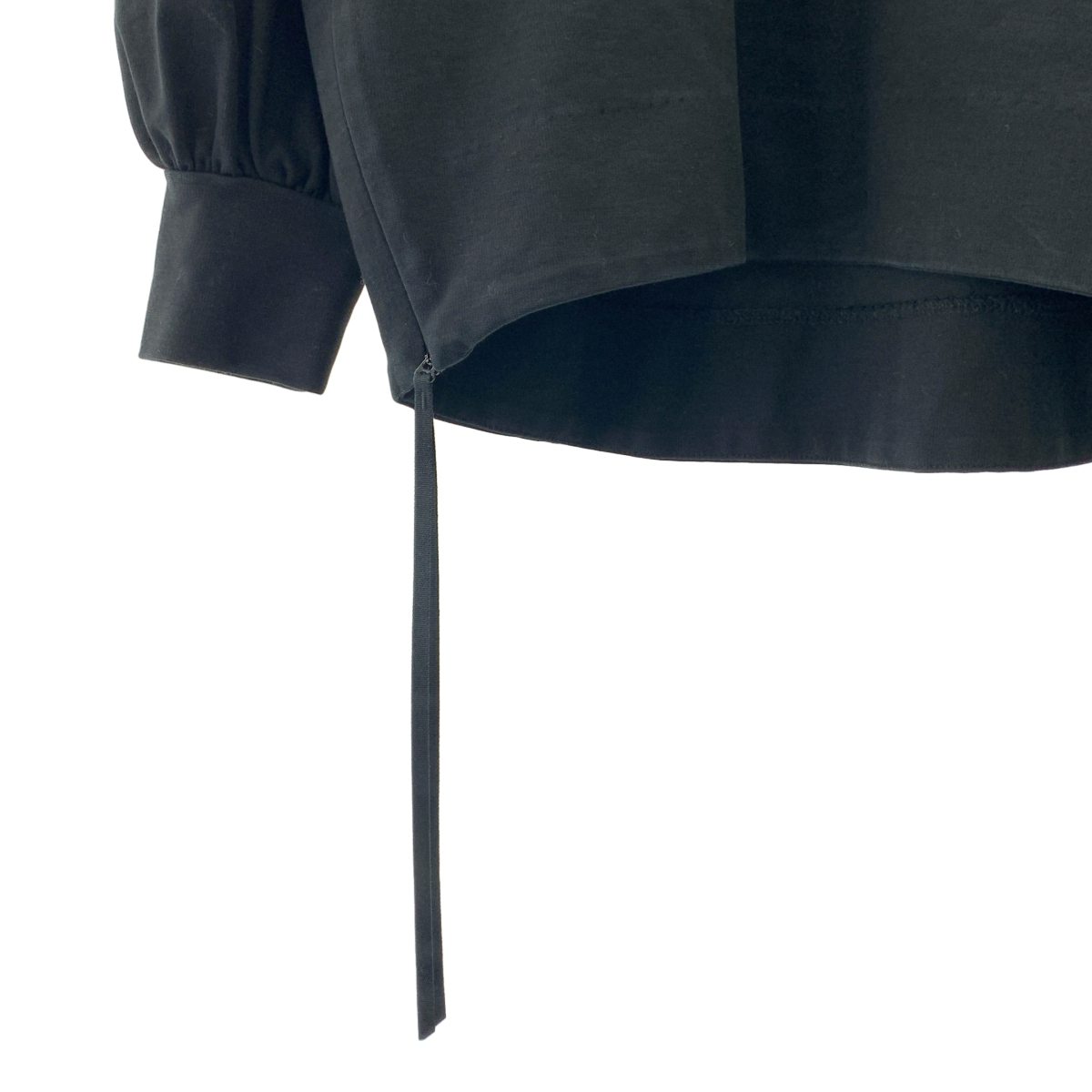 HYKE / ハイク サイドジップスリット クルーネック カットソー