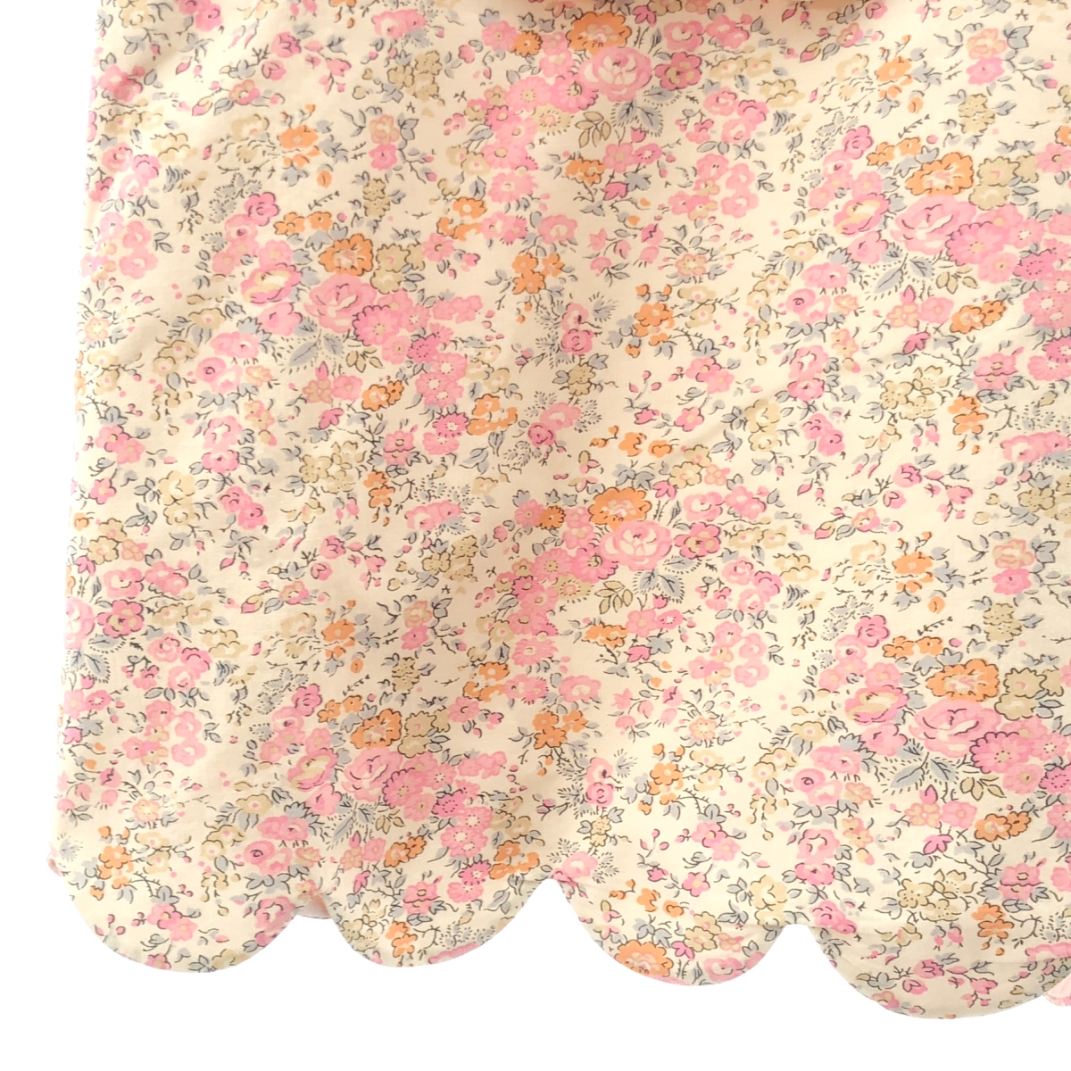 SEVEN TEN by MIHO KAWAHITO / セブンテンバイミホカワヒト 襟付き スカラップ トップス 花柄