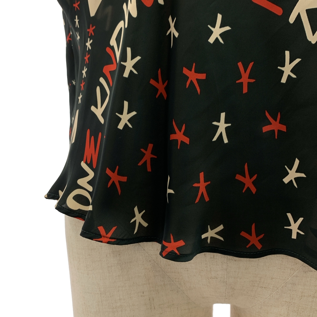 sacai / サカイ 総柄 シアー ノースリーブ ブラウス