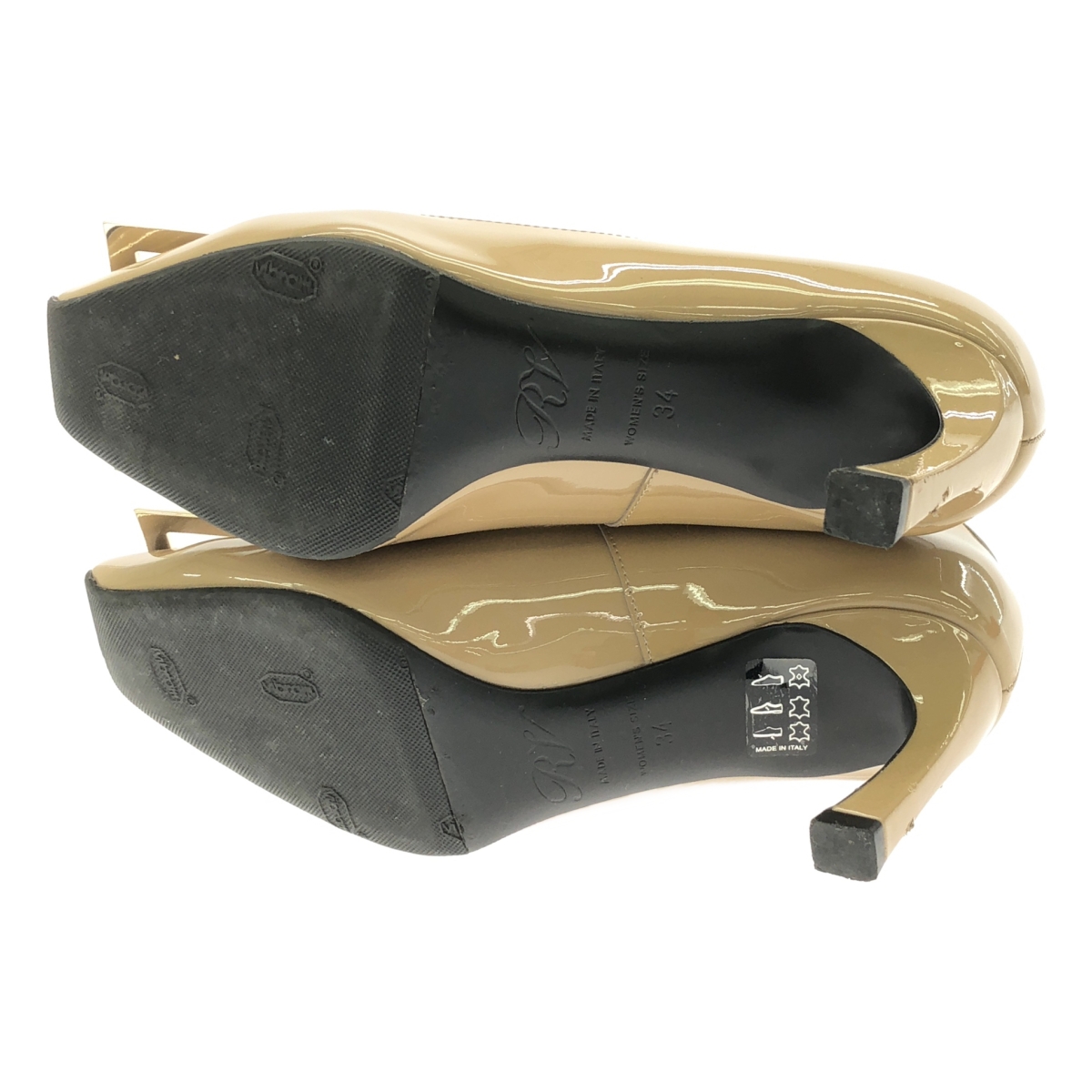 Roger Vivier / ロジェ・ヴィヴィエ トランペット パテントレザー パンプス