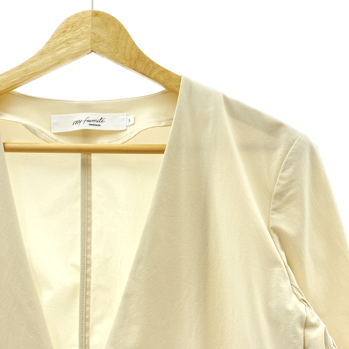 DANSKIN / ダンスキン my favorite / ストレッチ ライトジャケット