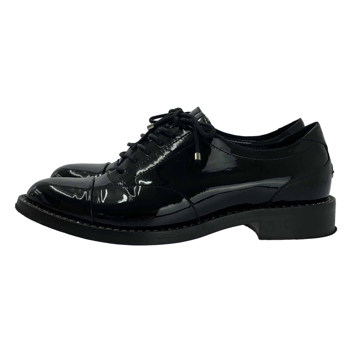 JIMMY CHOO / ジミーチュウ パテントレザー ビジュー レースアップ シューズ