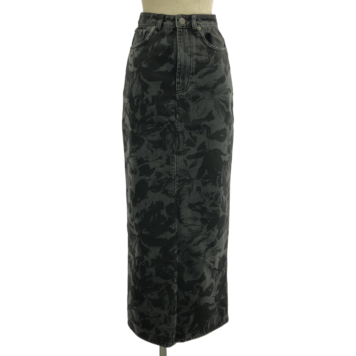 BALENCIAGA / バレンシアガ