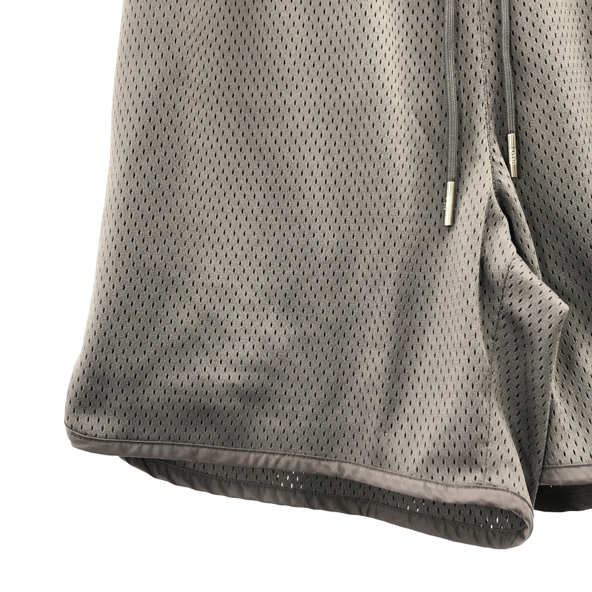 KITH / キス ロゴ刺しゅう メッシュ ショートパンツ